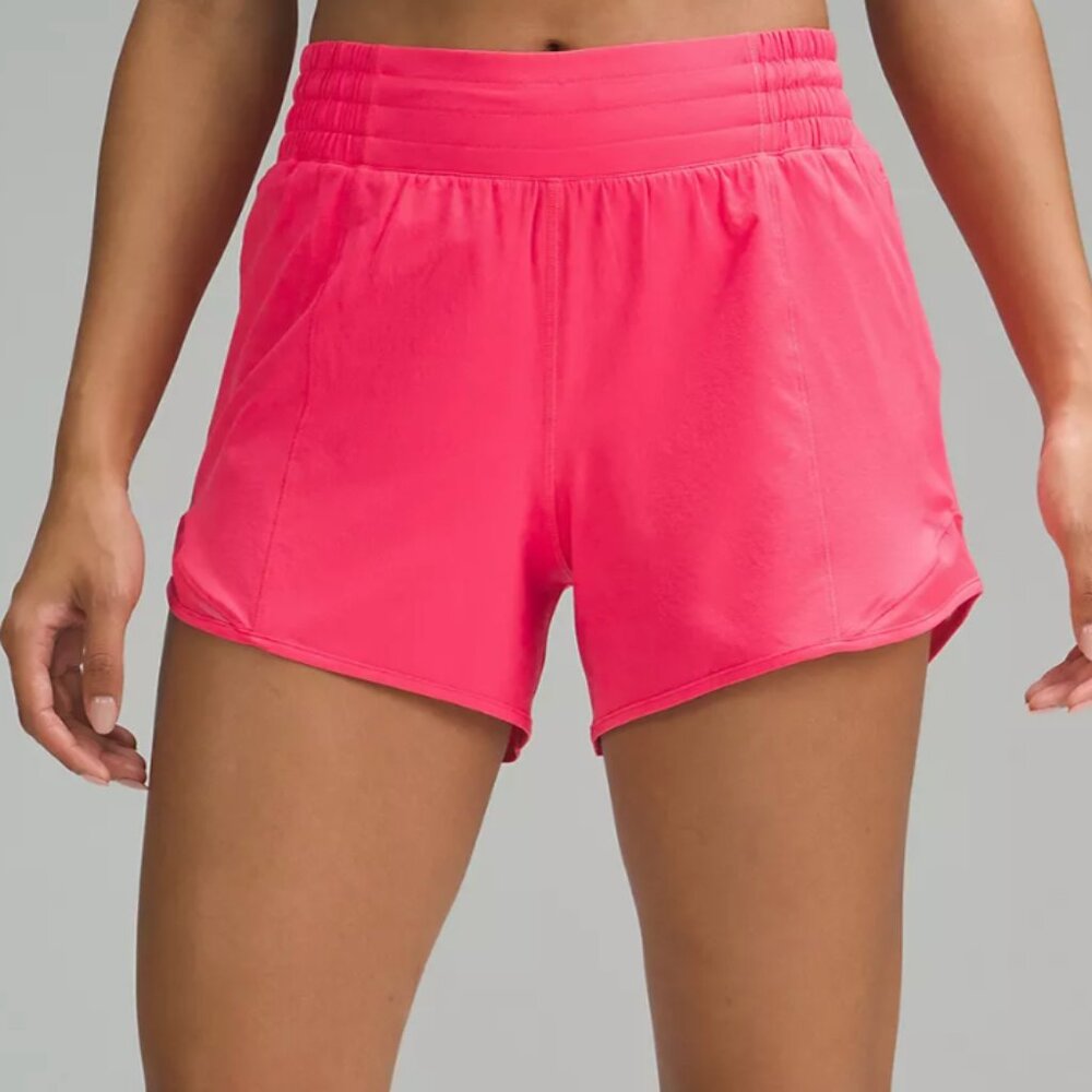 NWT Hotty Hot HR Short 4"